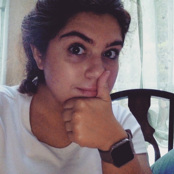 Meet your Posher, It's kaitlyn - Picture 1 of 2